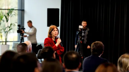 Ambasadorul SUA, sfat pentru românii care își doresc să meargă în America: ”Reînnoiţi-vă vizele”