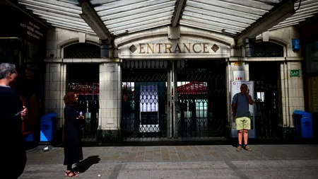 Rețeaua de metrou din Londra se ÎNCHIDE din cauza protestelor