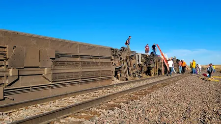 Mai multe persoane au murit în Statele Unite, după ce trenul Amtrak a deraiat în statul american Montana