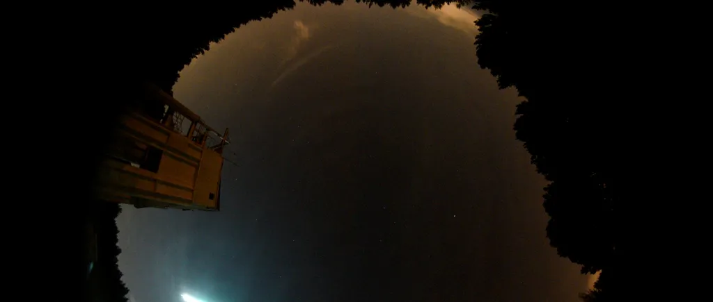 Fenomen ULUITOR în această noapte pe cer. Ploaia de meteoriți Orionide atinge apogeul în weekend