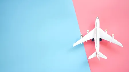 CĂLĂTORIE. Rezervările pentru biletele de avion au crescut cu 100%. Cele mai multe au fost făcute de românii care vor să se întoarcă la muncă în străinătate