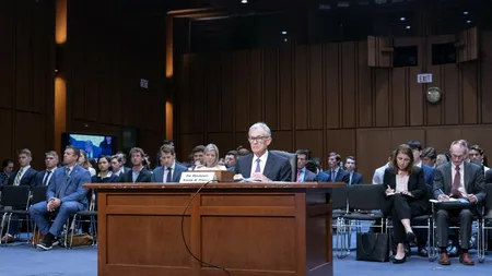 Președintele Fed evocă ”PROGRESE CONSIDERABILE” în contracararea inflației în SUA /Dobânzile vor fi reduse când se va stabiliza situația