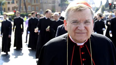 Un cardinal american va fi retrogadat de Papa Francisc pentru că se opune noii atitudini a Bisericii privind homosexualitatea