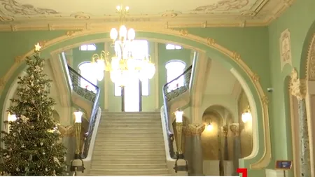Cazinoul din Constanţa, decorat de Crăciun. Cât costă o şedinţă foto de 30 de minute aici