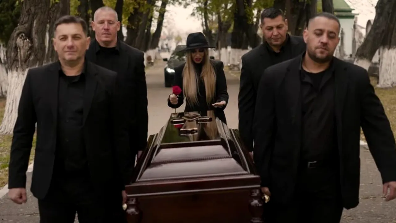 VIDEO | Ultimul gest făcut de Anamaria Prodan îl va îngrozi pe Reghecampf. Ce a putut face sexy-impresara