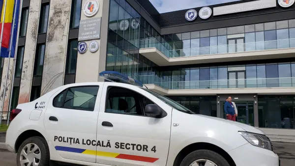 Bărbat, ARESTAT preventiv, după ce a amenințat angajata unei săli de jocuri cu un cuțit și a furat 6.800 de lei