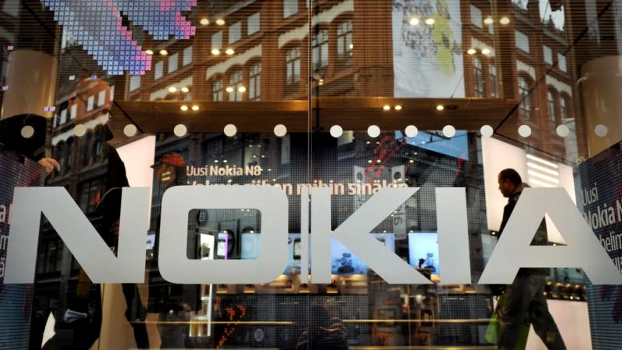Moody''s a retrogradat ratingul Nokia în categoria 