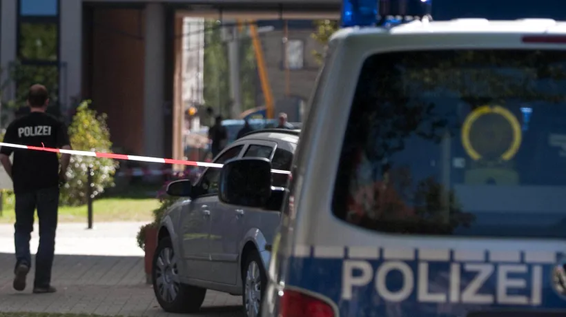Un elev german de 14 ani înarmat a tras un foc de armă în școala sa, apoi s-a refugiat într-o sală sportivă. Poliția l-a convins să se predea. Care a fost MOTIVUL atacului
