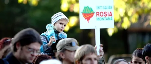 Proteste în București față de proiectul Roșia Montană. Îmbrânceli între manifestanți și jandarmi UPDATE