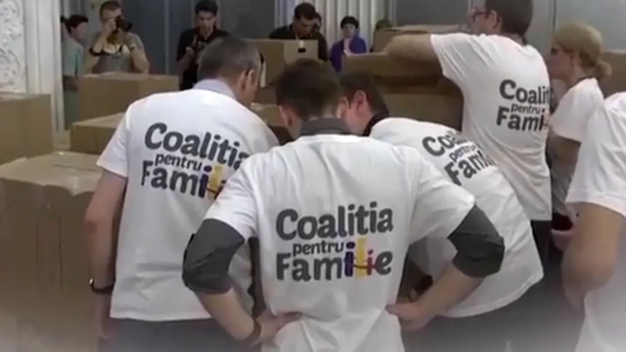 Propagandă PE PÂINE. Metode neconvenționale pentru a chema lumea la referendumul pentru familie 