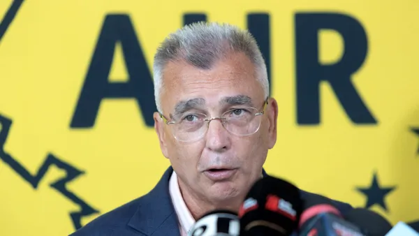 Petrișor Peiu susține că păstrarea ratingului Fitch nu are nicio implicație asupra economiei României