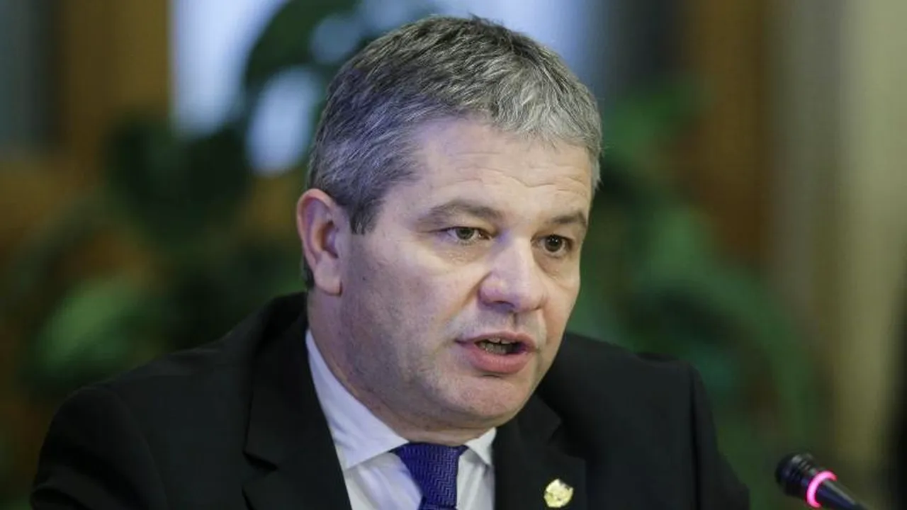 Senatorul PSD Florian Bodog: ”Orban, lasă oamenii în carantină să voteze! Nu încerca să le furi votul prin limitarea prezenței la alegerile din 6 decembrie!”