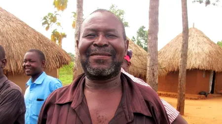 Cel mai potent bărbat din lume are 102 copii. Ce le-a cerut celor 12 soții