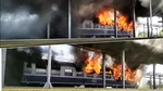 Panică pentru călători. Incendiu puternic la ultimul vagon al unui tren Regio. Oamenii au fost evacuați