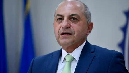 Cătălin Cîrstoiu: „Am mai mers cu metroul și ÎNAINTE de campanie. Poza din bucătăria spitalului e de acum un an jumate