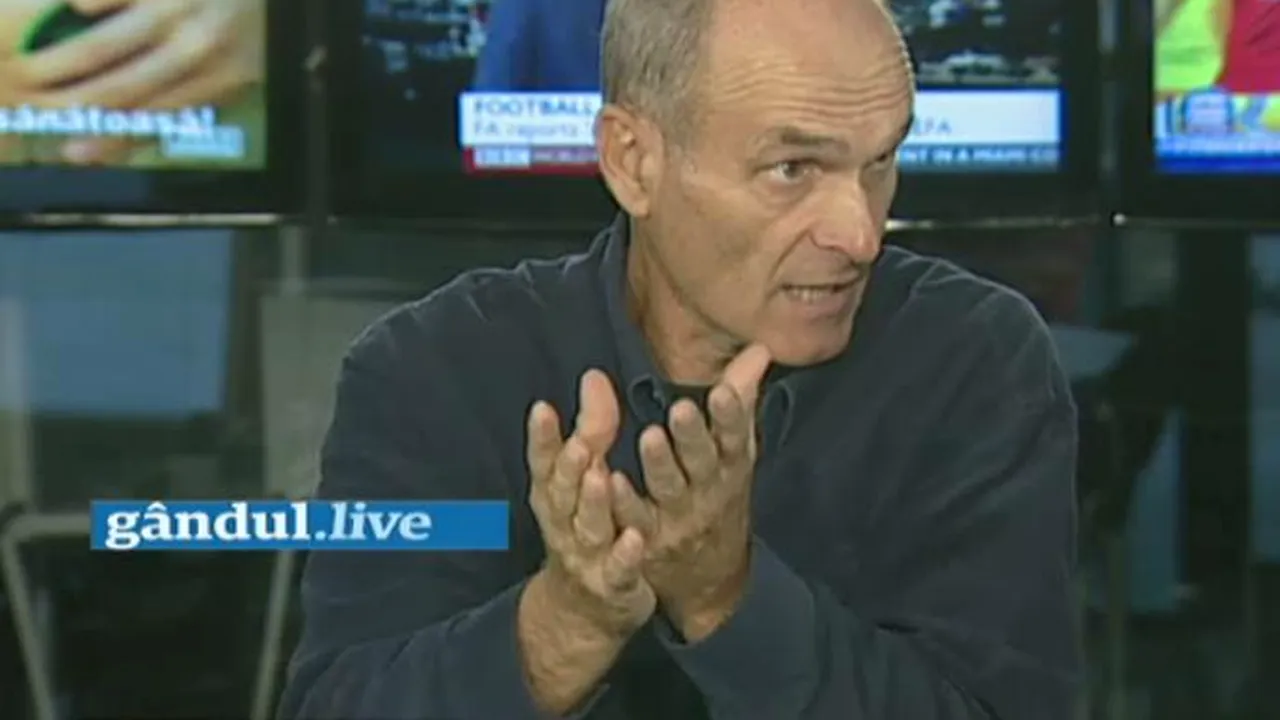 Cristian Tudor Popescu, îngrijorat de Simona Halep: „S-a întâmplat ceva ce m-a speriat. S-a topit parcă pe teren