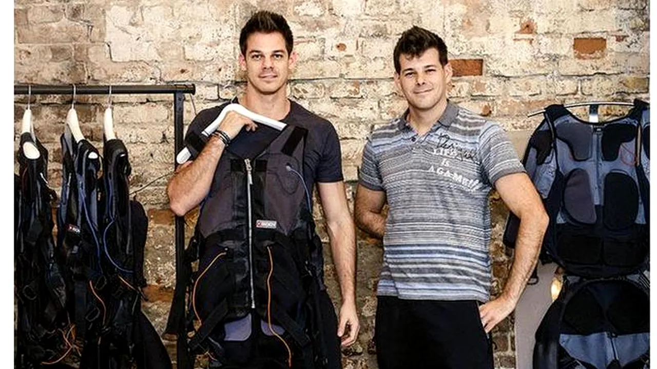 Doi antreprenori unguri și-au făcut un business în București cu aparate de electrostimulare care fac clienții să slăbească fără efort