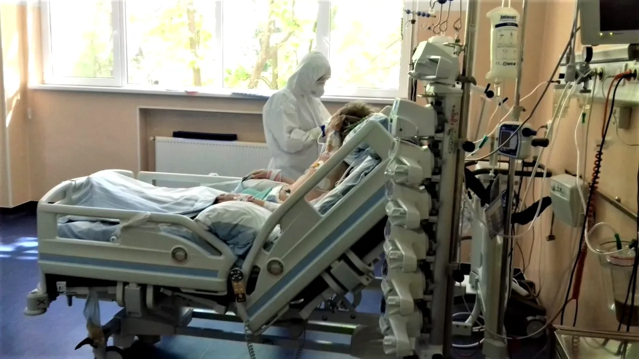 La Spitalul Colentina există suspiciuni că mai mulți bolnavi de Covid, internați în stare gravă, s-au „vaccinat la chiuvetă”. Cum îi pot depista medicii pe pacienții care mint