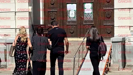 Suferință fără margini pentru Irina Loghin! Artista a avut nevoie de sprijin la intrarea în biserică, la priveghiul soțului ei, Ion Cernea