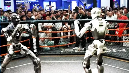 Roboții chinezi, capabili să prepare băuturi și să boxeze. China ar putea expedia 50.000 de modele în acest an