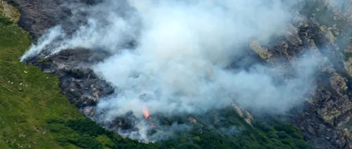 Incendiul din Masivul Bucegi s-a reactivat