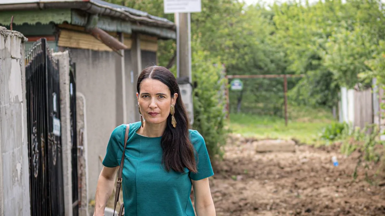 Blocaj la primăria condusă de Clotilde Armand, unde nu se votează rectificarea bugetară. PNL sector 1: „Avem gunoaie, frig și haos”