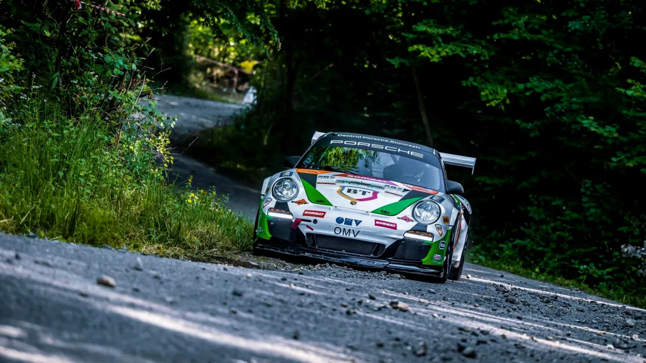 Simone Tempestini CONDUCE Raliul Maramureșului după prima zi de concurs