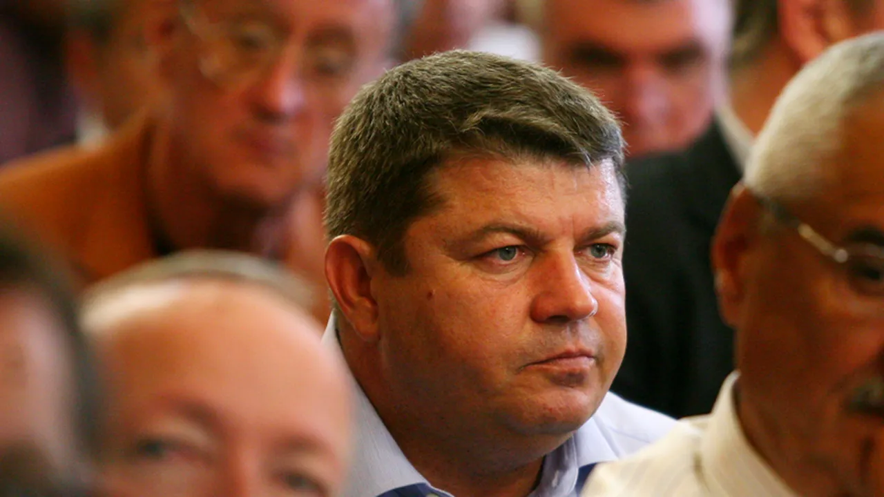 Peste 1.000 de angajați de la o firmă deținută de Dorinel Umbrărescu vor fi disponibilizați