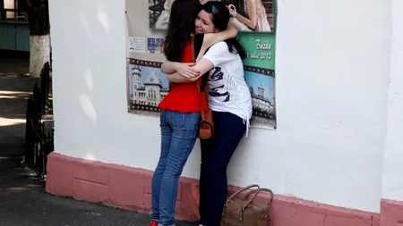 Guvernul premiază elevii de 10 pe linie la Bacalaureat și la Evaluarea Națională