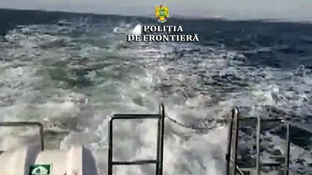 Turiști blocați în Marea Neagră, salvați de Poliția de Frontieră - VIDEO 
