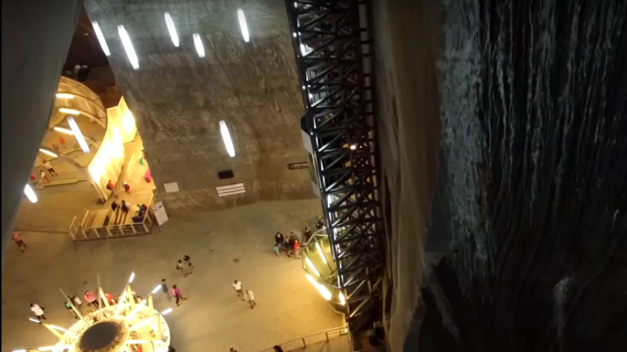 O telegondolă ar putea lega Salina Turda de Cheile Turzii și de un alt obiectiv turistic / Proiectul, din bani europeni