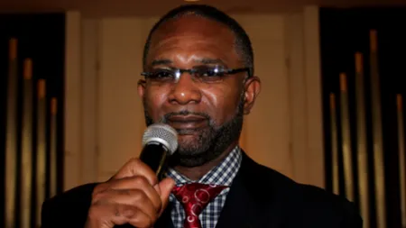 Un preot baptist a făcut sex cu mai multe enoriașe fără a le spune că este bolnav de SIDA.