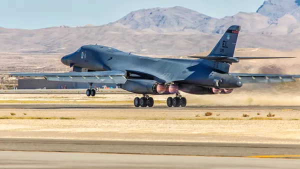 SUA au retras toate cele 12 bombardiere B-1 de la RAF Fairford, după un presupus complot terorist. Londra spune că există „indicii puternice” privind implicarea Iranului