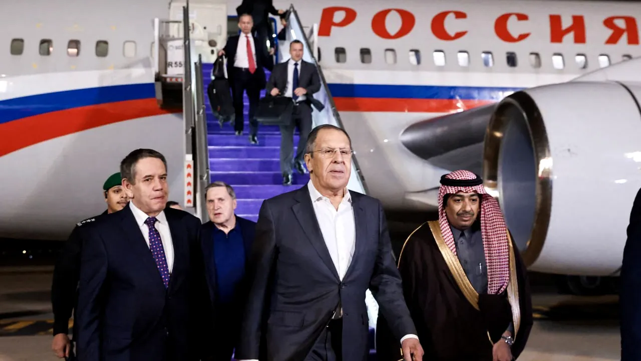 RUSIA se opune trimiterii trupelor din țări NATO în Ucraina /”Este inacceptabil”