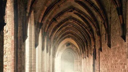 Situație neobișnuită: Mânăstire din Tulcea, executată silit pentru o lucrare din 2011. Datoria ajunge la 300.000 de lei