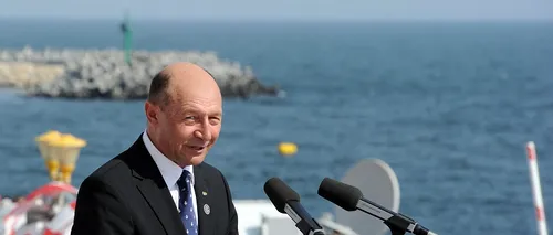 Băsescu: Profesorii și absolvenții Academiei Navale au contribuit la formarea unei elite