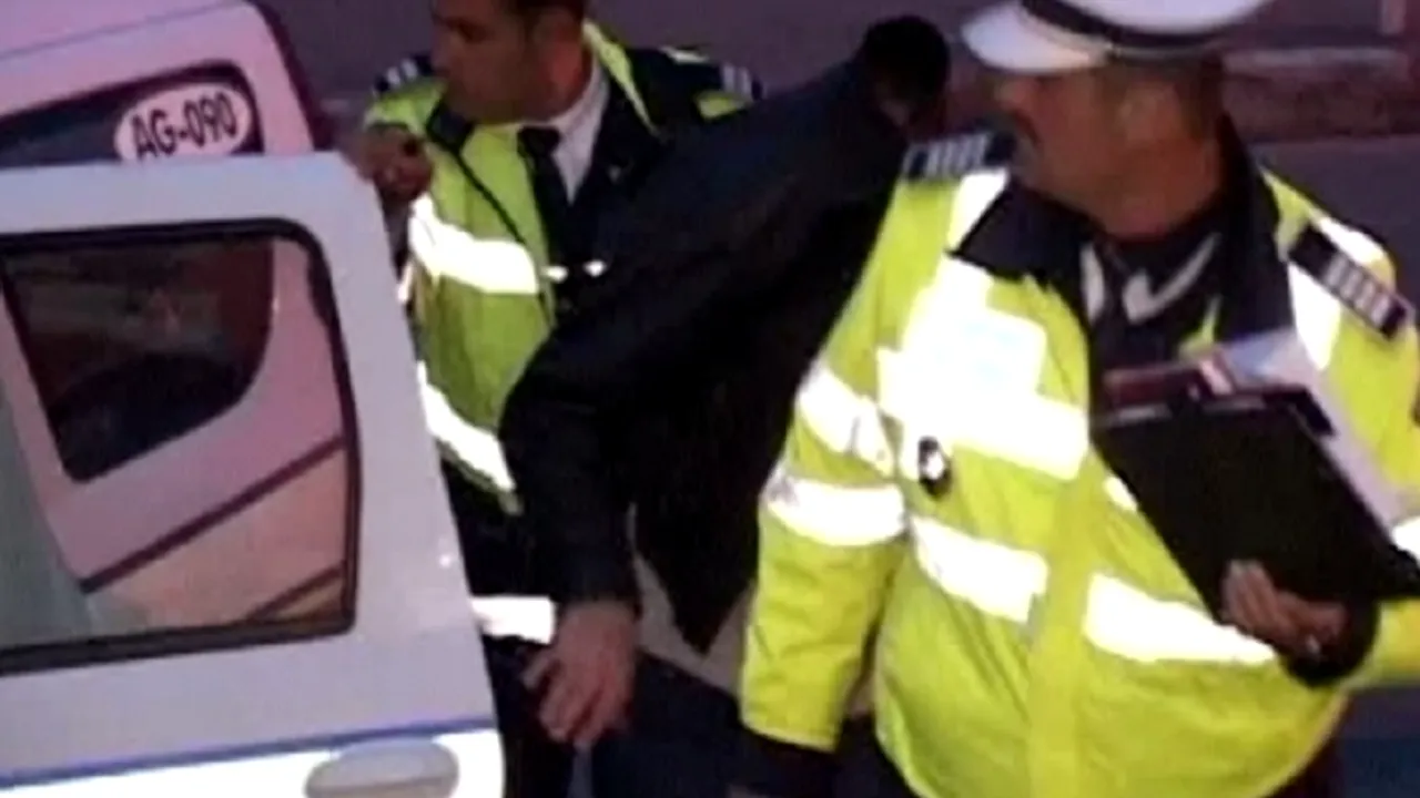 Polițiștii au oprit o mașină cu numere de Bulgaria. Iată ce avea șoferul în portbagaj