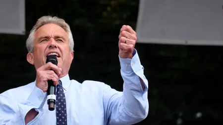 ANUNȚ OFICIAL: Robert Kennedy Jr. candidează pentru Casa Albă! / Nepotul lui JFK agită apele în Partidul Democrat