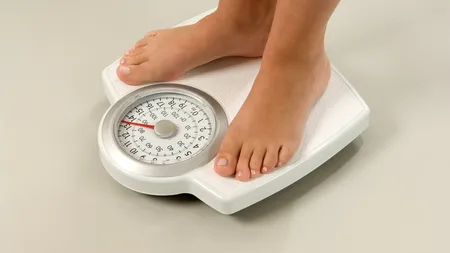 Cum poți să SLĂBEȘTI 7 kilograme, într-o lună, fără prea mare efort. Care este alimentul la care trebuie să renunți
