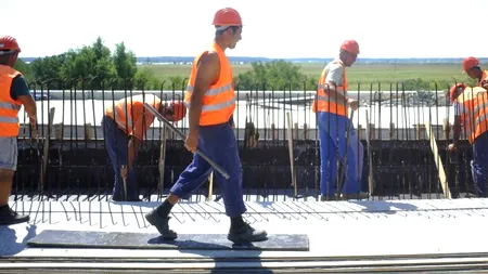 ADMINISTRAȚIA LOCALĂ SRL. Jumătate dintre consilierii locali și județeni verificați de ANI au firme. Câți au contracte cu statul