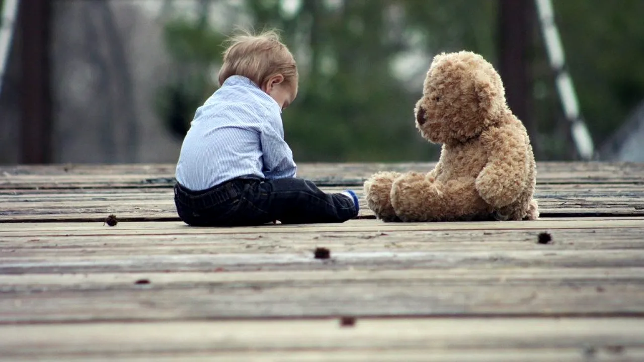 „Să îmi spună dacă a omorât-o, măcar să îi pot face o pomană”. Mesajul tulburător al mamei care își caută fata dispărută în 2013