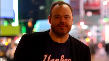 Un actor din seria Singur Acasă a fost acuzat că a încercat să-și sugrume partenera. Acesta i-ar fi spus „Așa mori”