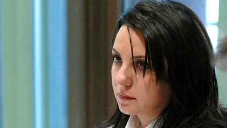 Fosta șefă a AEP, pusă sub control judiciar: E un joc al denunțului. Aceasta susține că i-a fost sunat copilul la școală. „Asta-i maniera în care fac dumnealor anchete