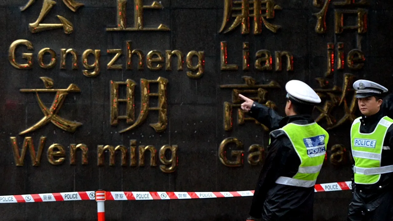 Lupta anticorpuție în China. Motivul pentru care toți funcționarii publici fac o zi de închisoare