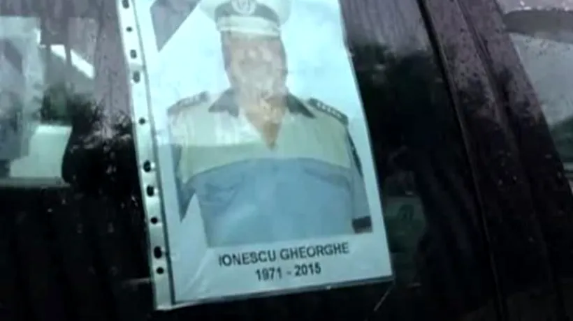 Polițistul Gheorghe Ionescu a fost condus pe ultimul drum de o mulțime numeroasă