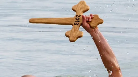 TRADIȚII DE BOBOTEAZĂ. Cum să fii norocos tot anul