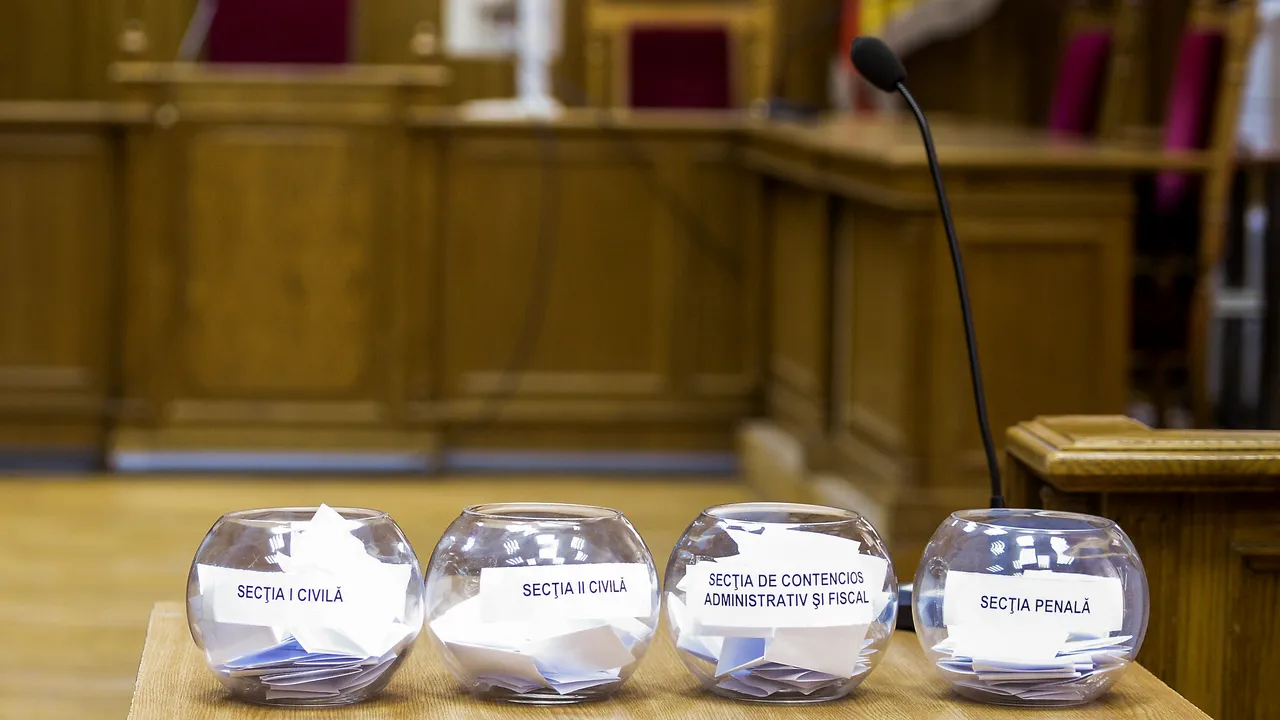 ICCJ decide joi dacă va sesiza CCR pe tema Legilor justiției 
