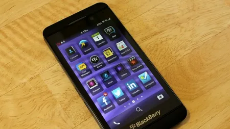 Orange România primește de vineri precomenzi pentru BlackBerry Z10. Când va fi disponibil telefonul la Vodafone