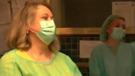 Povestea Alidei, unul dintre medicii care s-au infectat cu SARS-CoV-2: „Este cumplit de greu să treci prin astfel de momente. În acest chin ești doar tu și personalul medical”