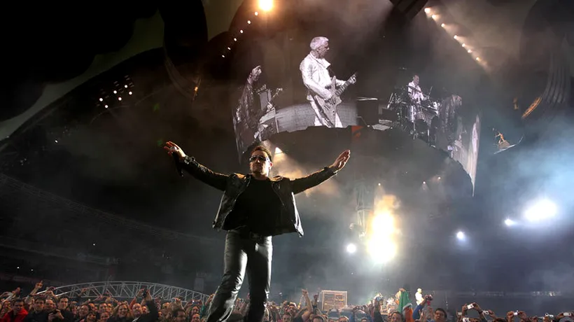 U2 a compus un cântec în memoria victimelor de la Paris